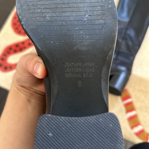 Intentionally Blank boots - Picture 8 of 8